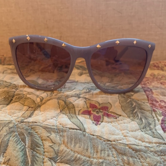 Michael Kors Accessories - Ladies Michael Kors sunglasses